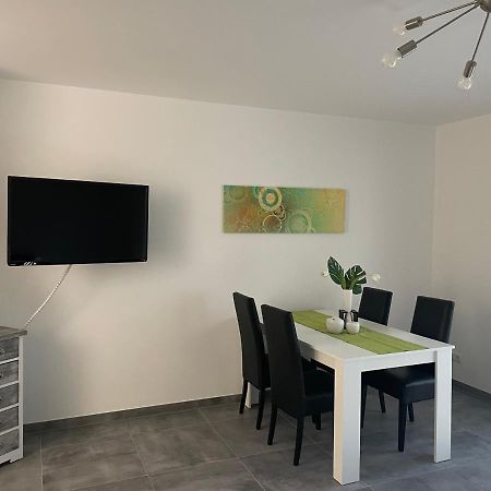 Winzer Lounge Ferienwohnung 德尔瑙 外观 照片